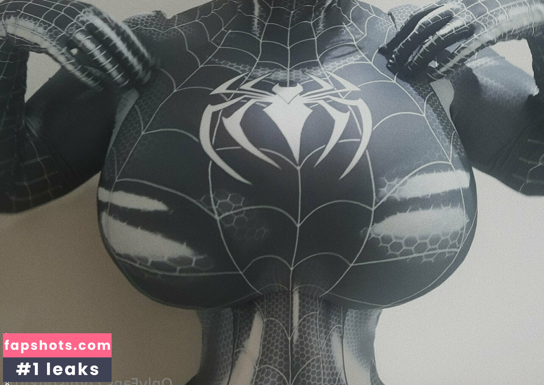 Soft_kittn gallery photo #123