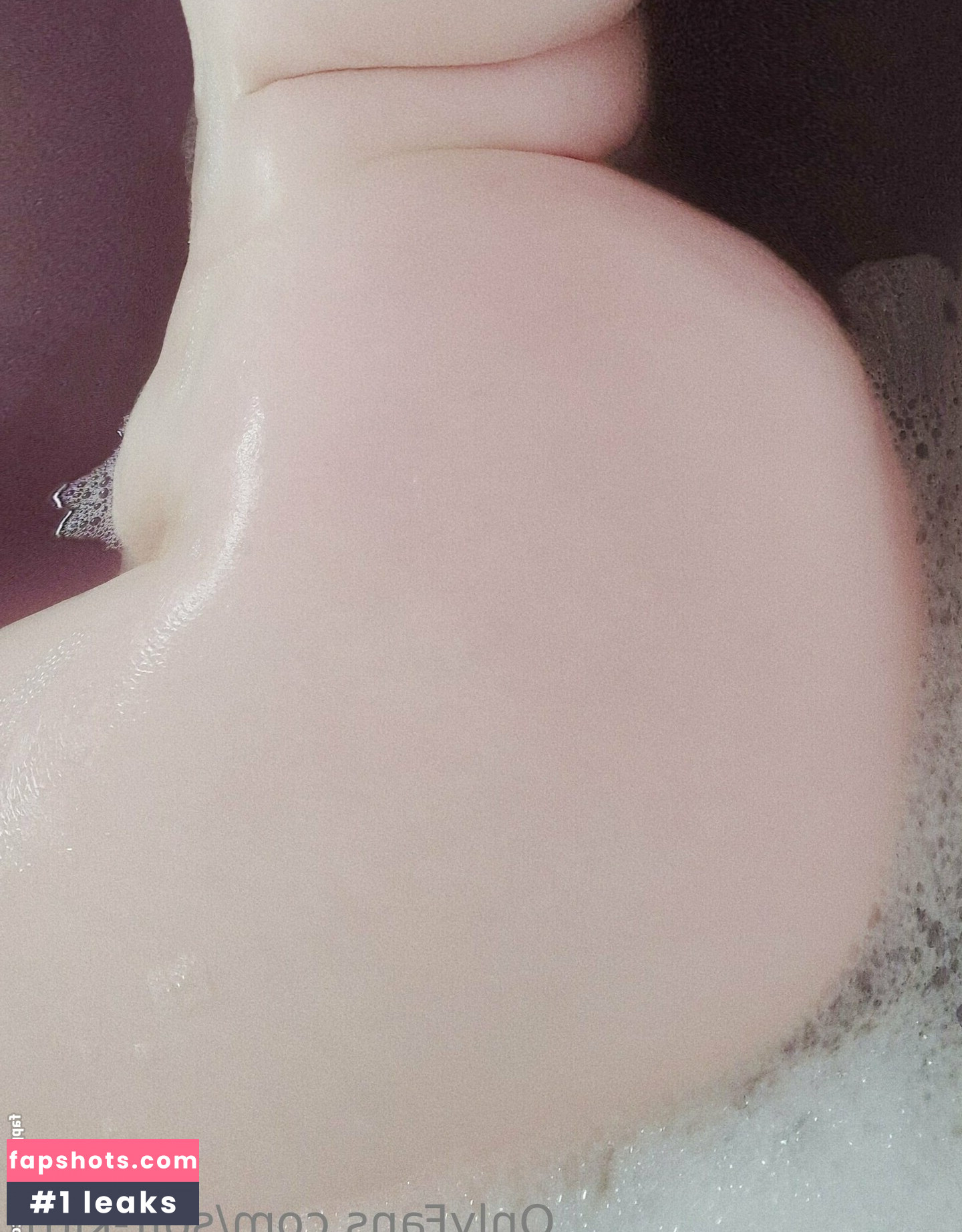 Soft_kittn gallery photo #209