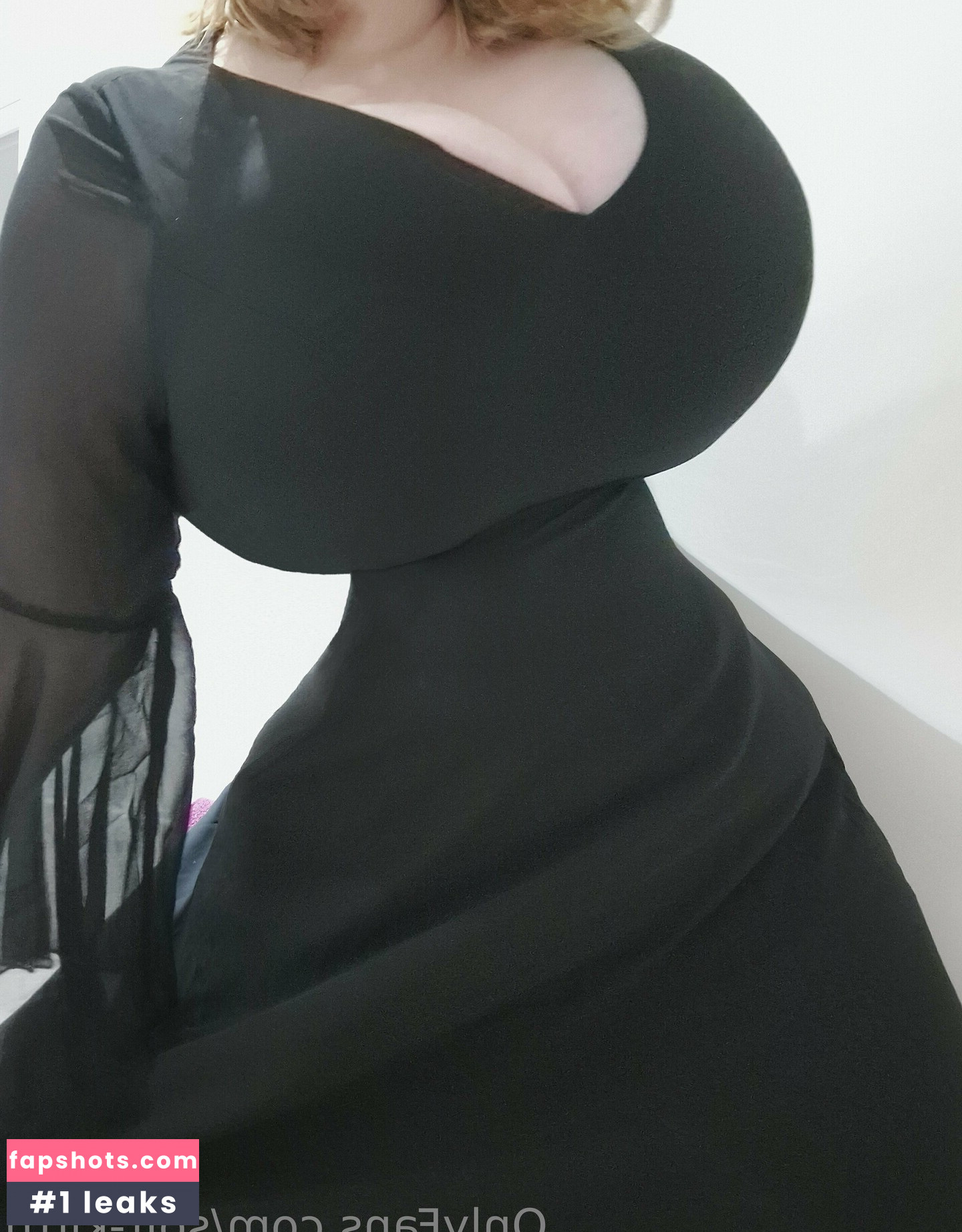 Soft_kittn gallery photo #229