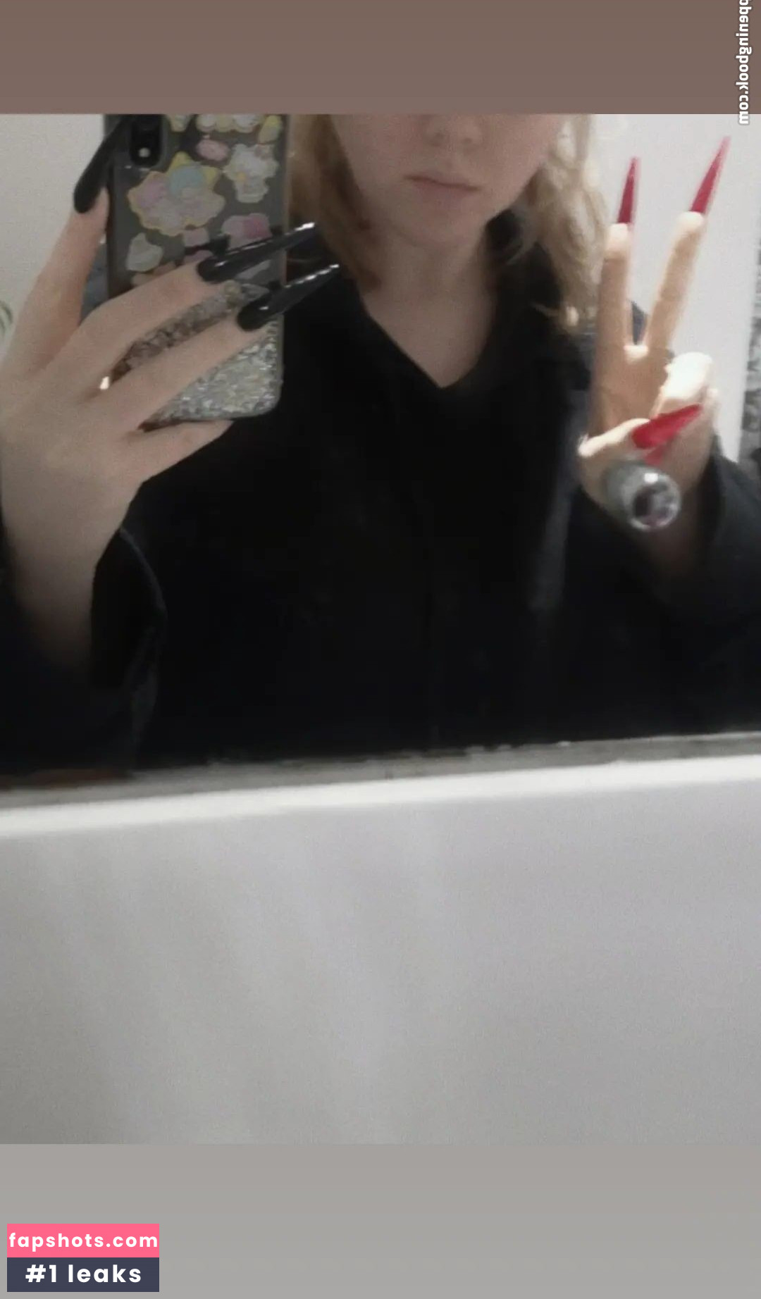 Soft_kittn gallery photo #260