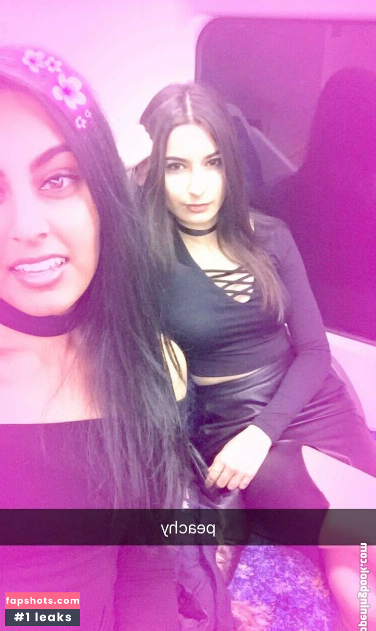 softbutchmom nude babe gallery