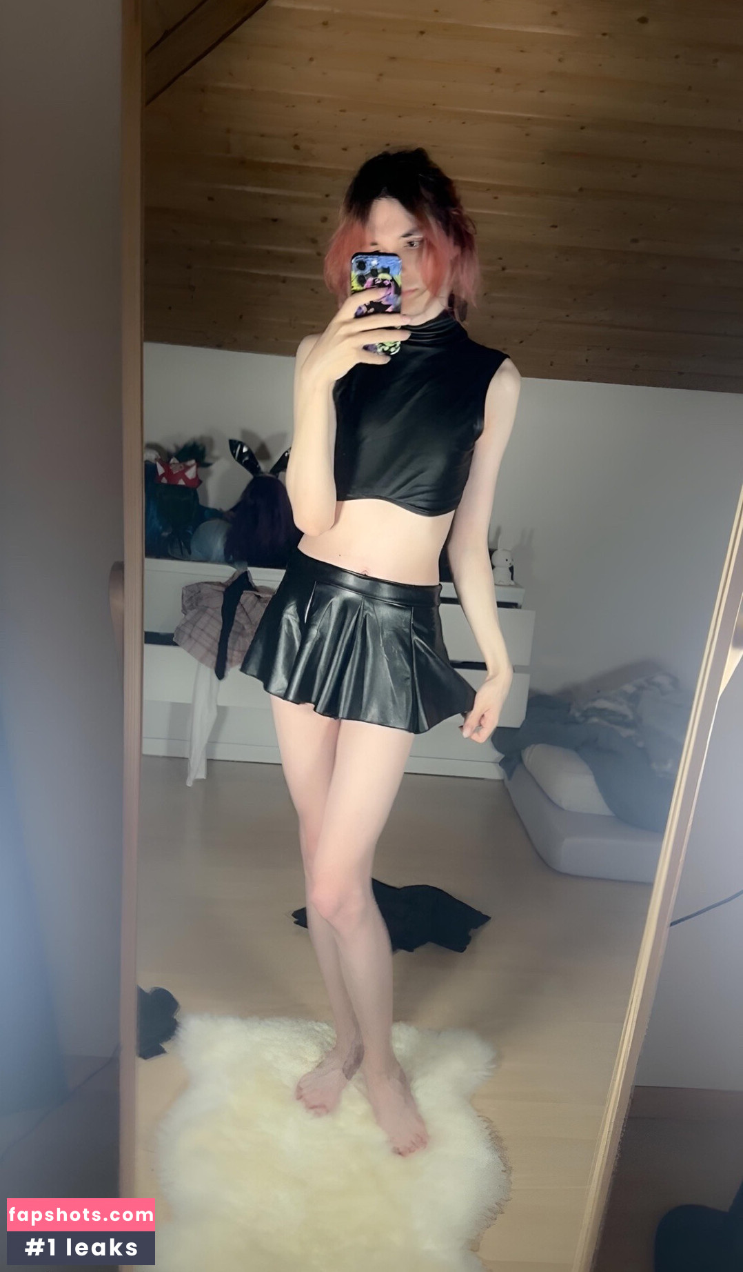 Softcore gallery photo #19