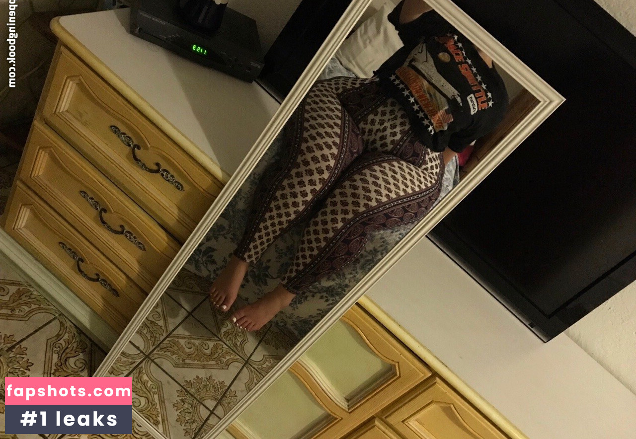 SoftestPear Nahé úniky fotek pouze od fanoušků #15 - Fapshots