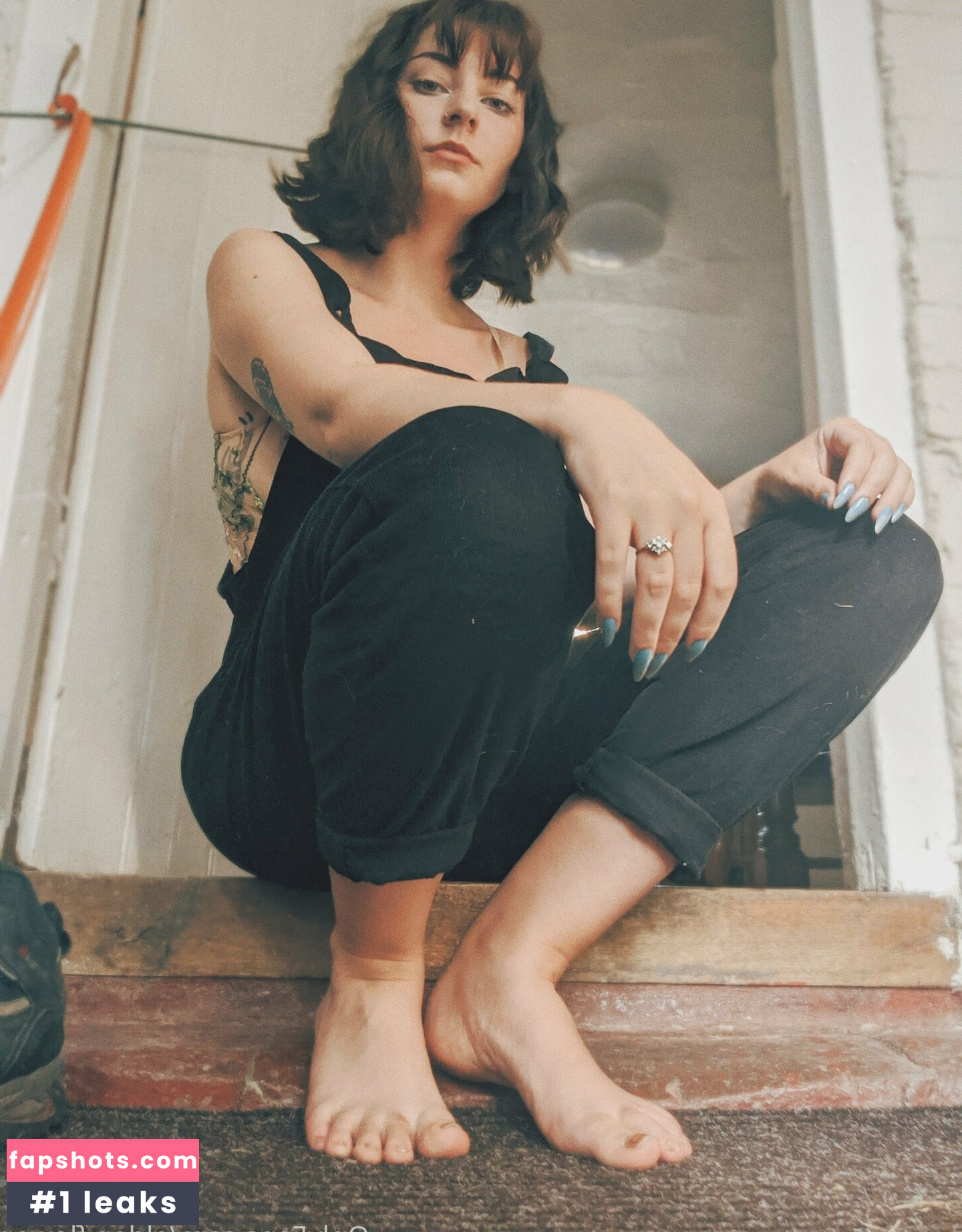 softnspooky nude babe gallery