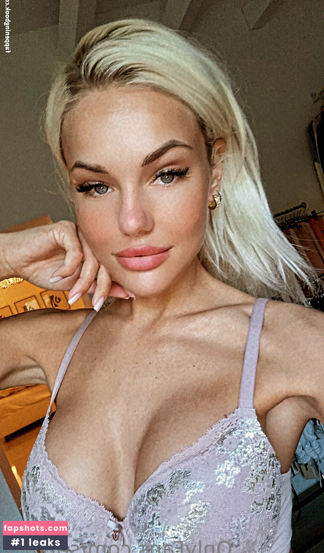 Sofya Zhuk gallery photo #38