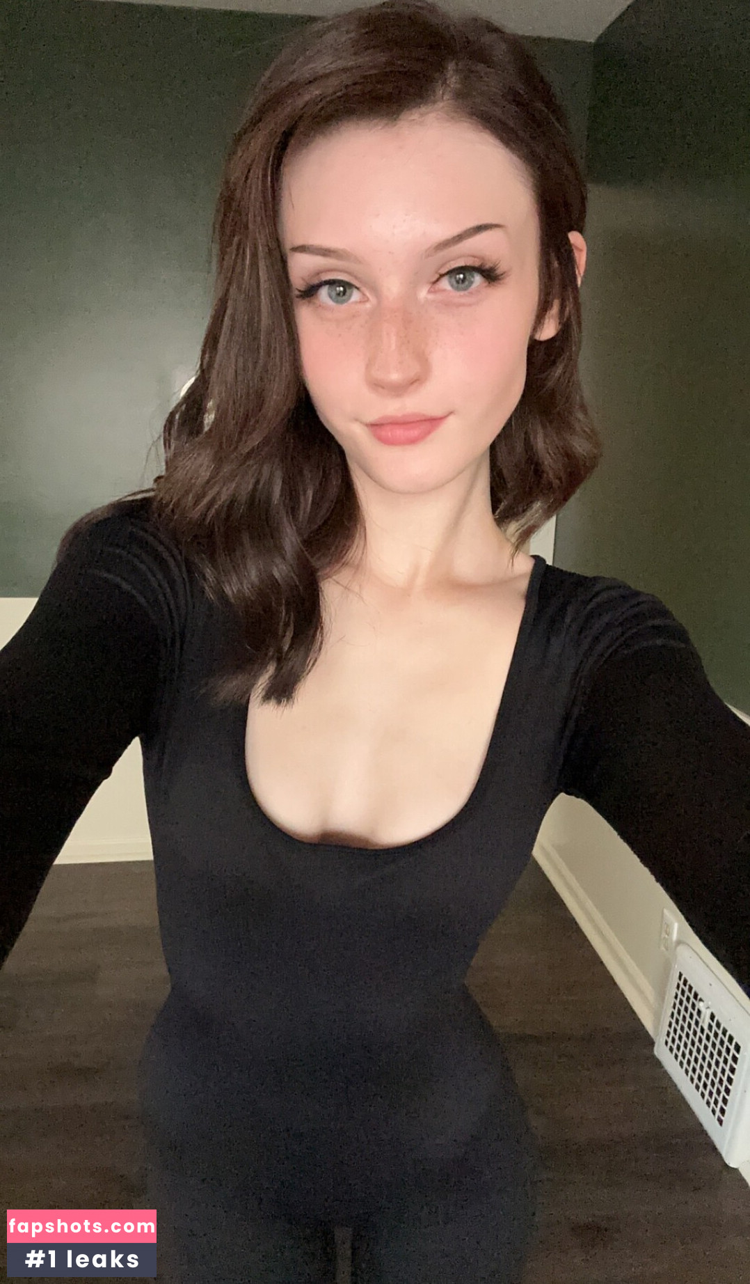 Soggyalien22 Nude Leaks OnlyFans Photos #253 - LeakJerk