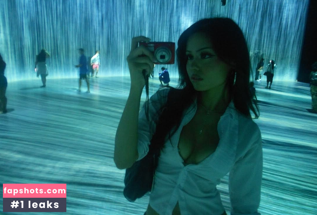 Sohanna Ricci gallery photo #27