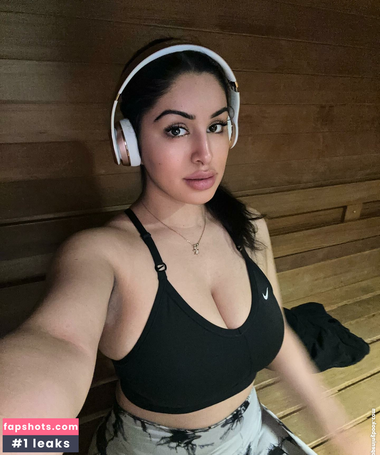 soir.ellehcim gallery photo #8