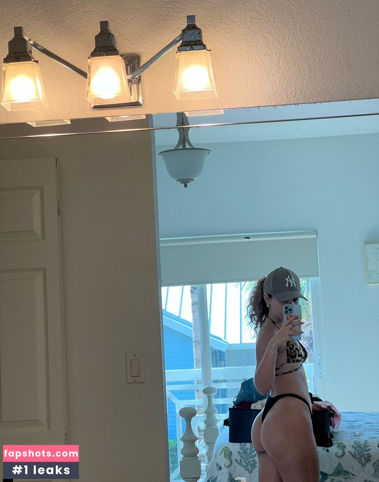 Solange Diaz gallery photo #30