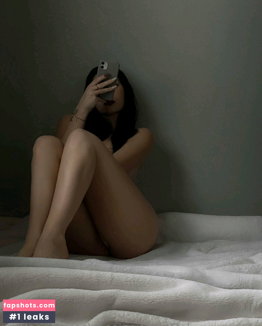 solaraeesther gallery photo #33