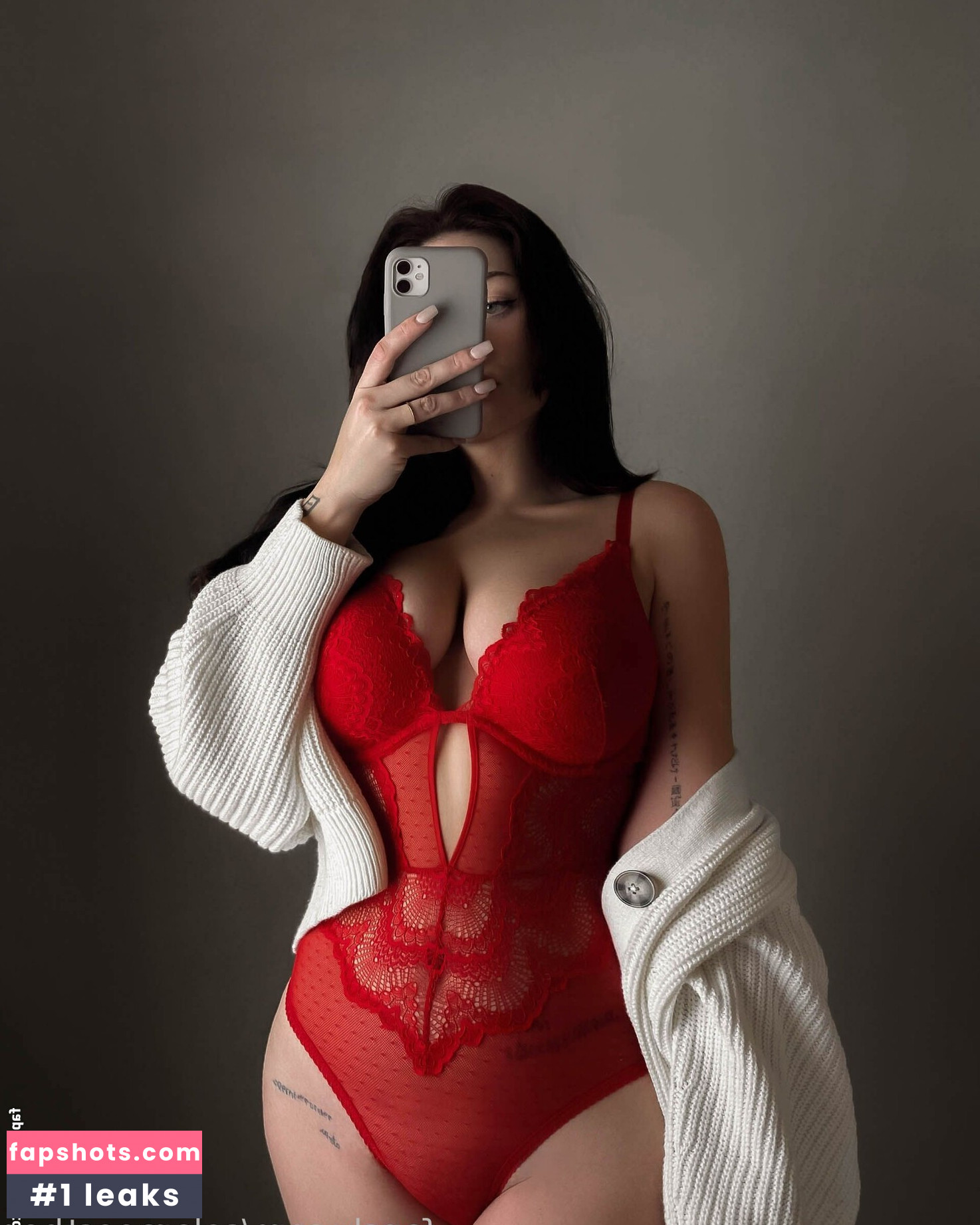 solaraeesther gallery photo #7