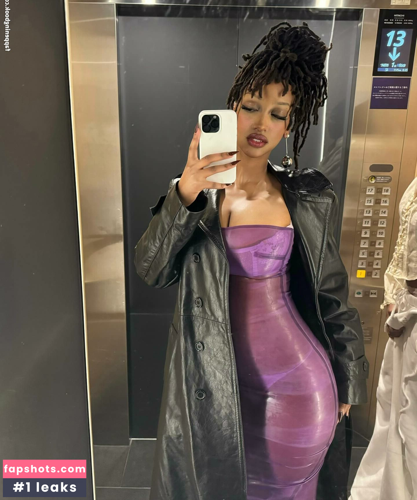 Solaya Ismail gallery photo #10