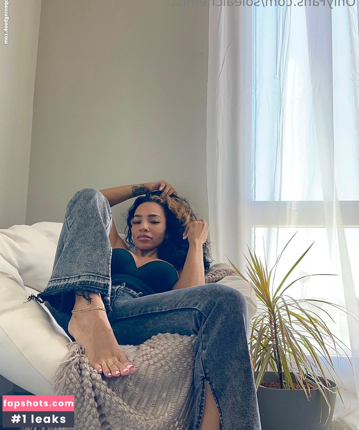 solealchemist nude babe gallery