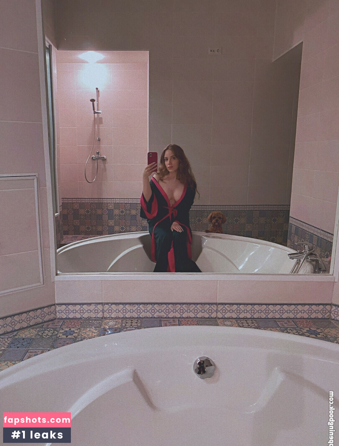 SoloDarika gallery photo #5