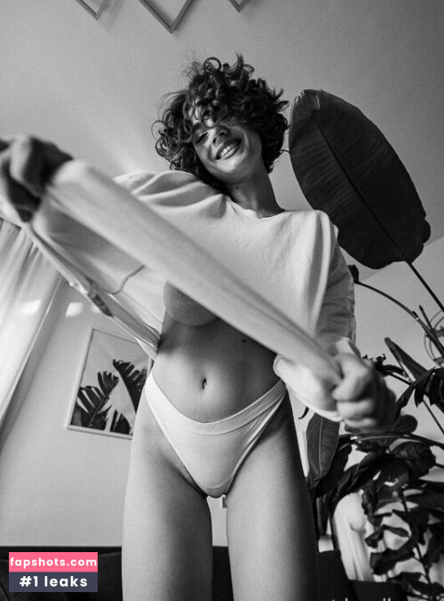 Solomia Maievska gallery photo #390