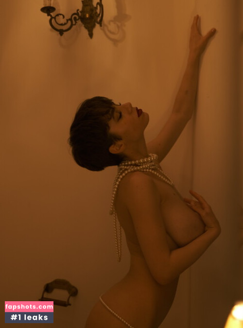 Solomia Maievska gallery photo #486