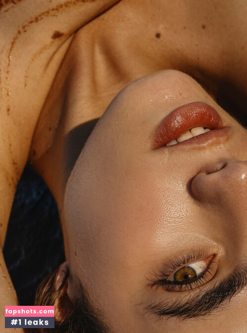 Solomia Maievska gallery photo #926