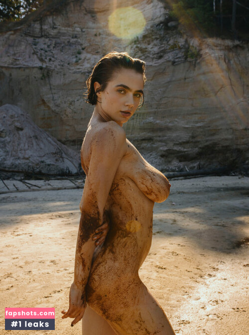 Solomia Maievska gallery photo #942