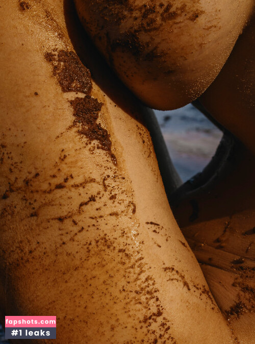 Solomia Maievska gallery photo #951