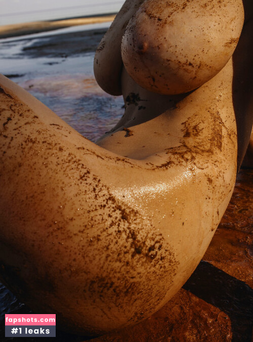 Solomia Maievska gallery photo #975