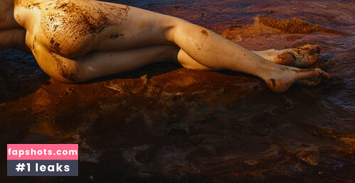 Solomia Maievska gallery photo #992