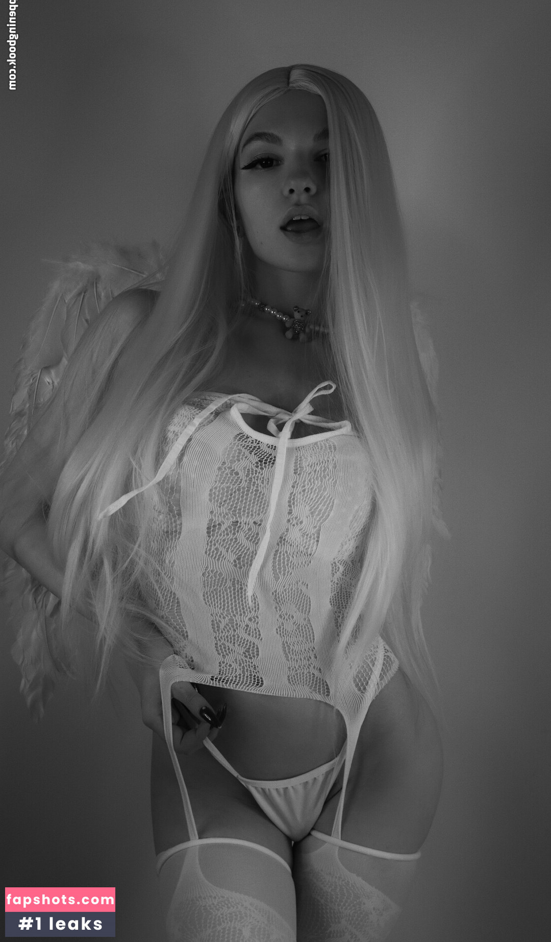 Soly Asmr gallery photo #409