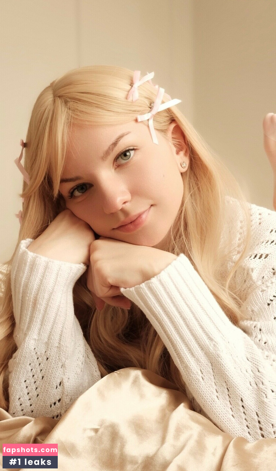 Soly Asmr gallery photo #43