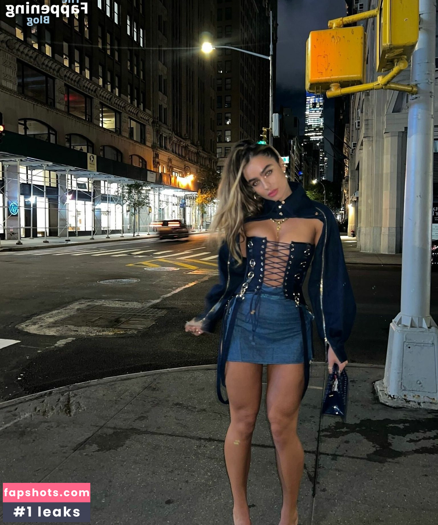 Sommer Ray gallery photo #136