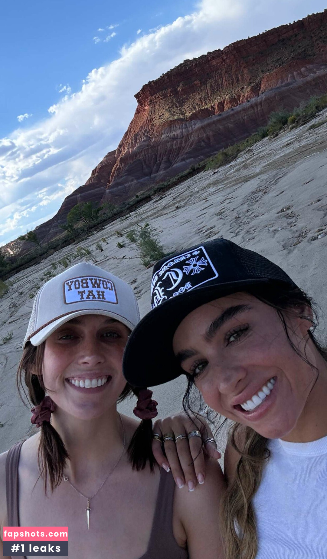 Sommer Ray gallery photo #146