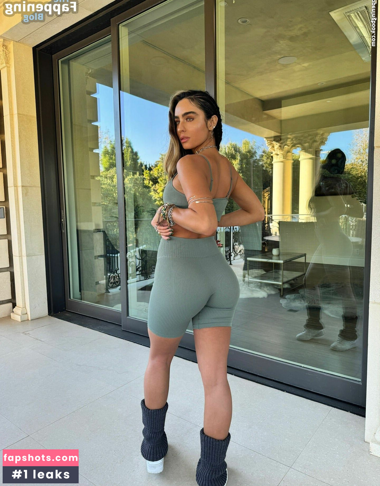 Sommer Ray gallery photo #149