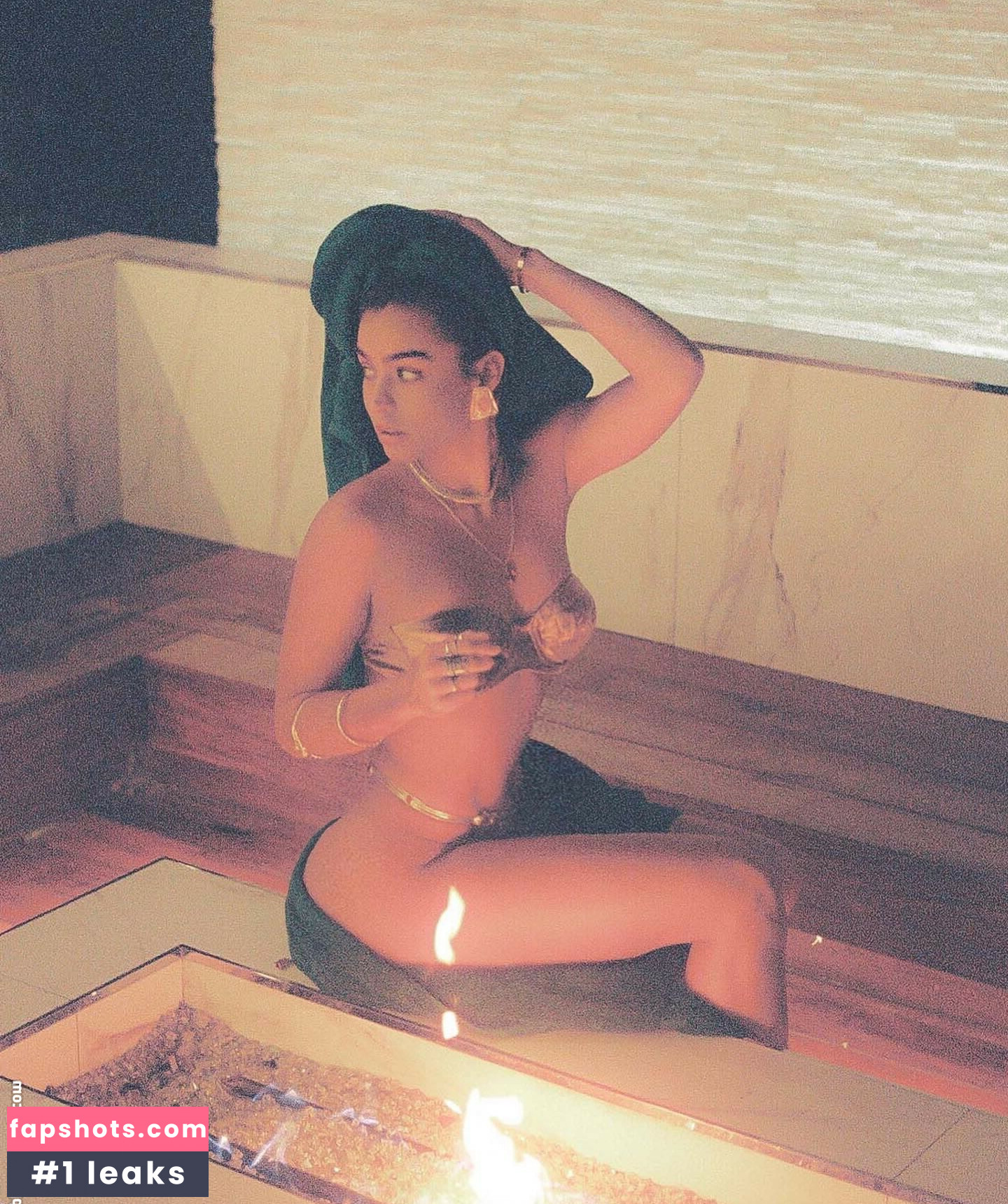 Sommer Ray gallery photo #19