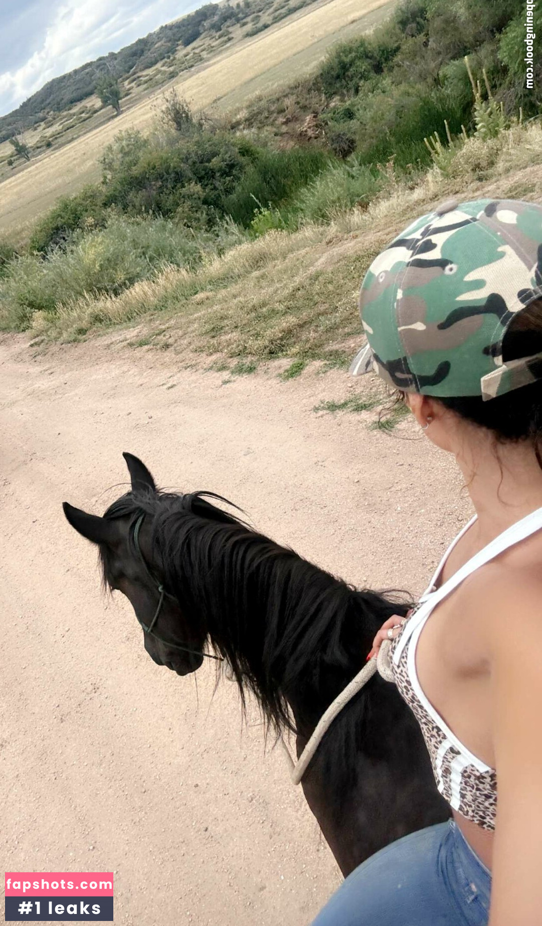 Sommer Ray gallery photo #205