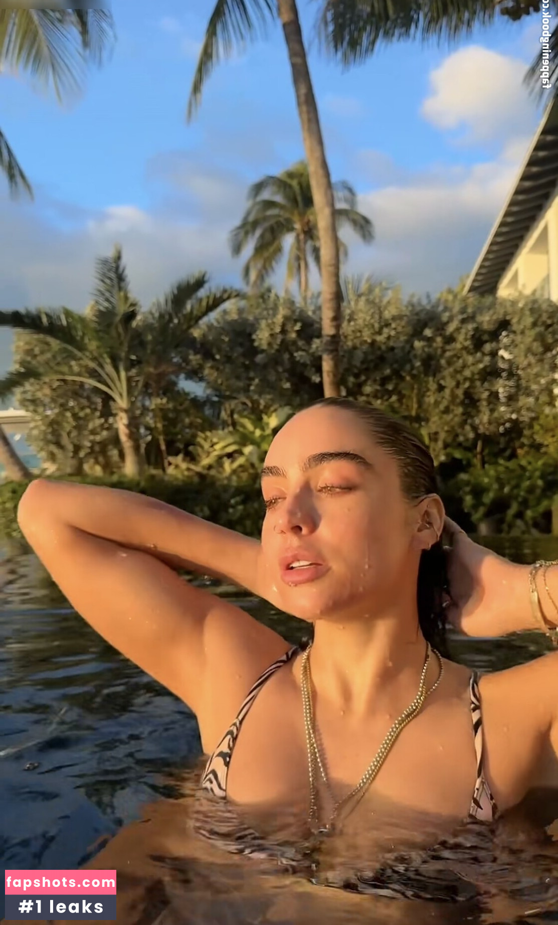 Sommer Ray gallery photo #292