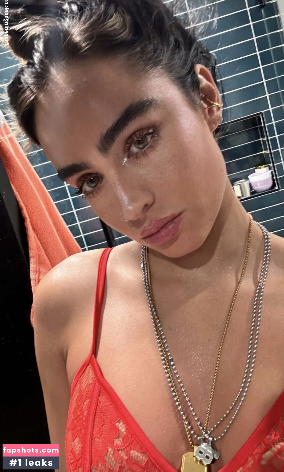 Sommer Ray gallery photo #296