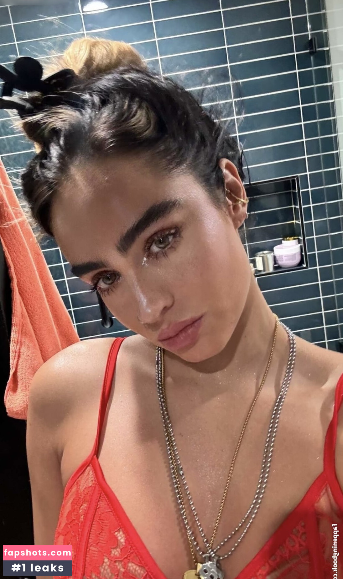 Sommer Ray gallery photo #298