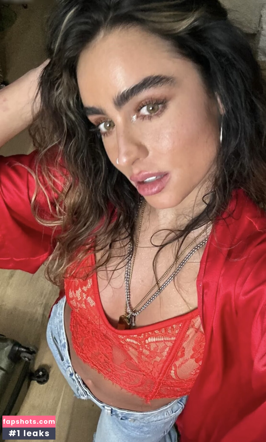 Sommer Ray gallery photo #299