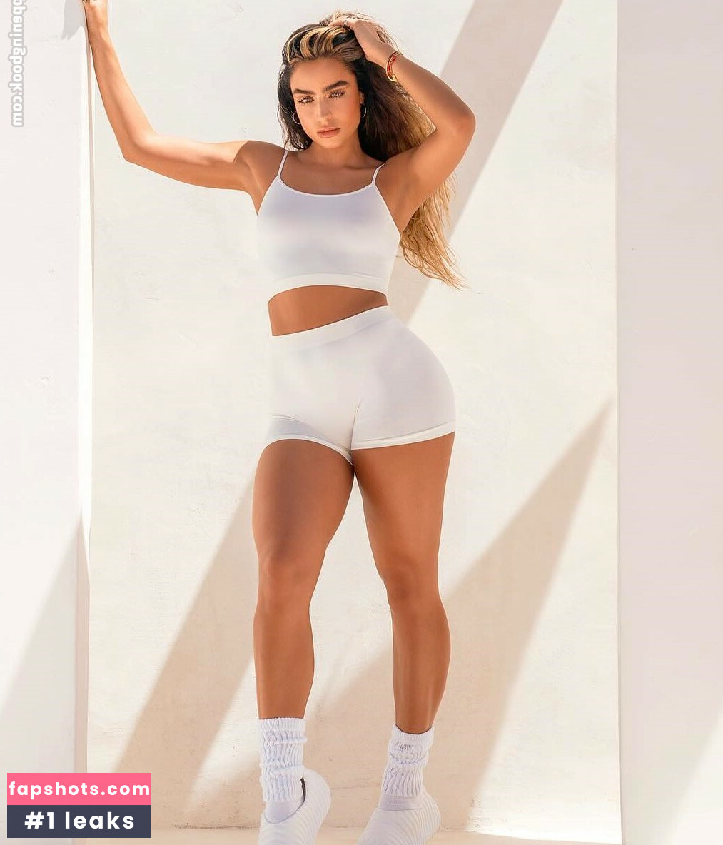 Sommer Ray gallery photo #345