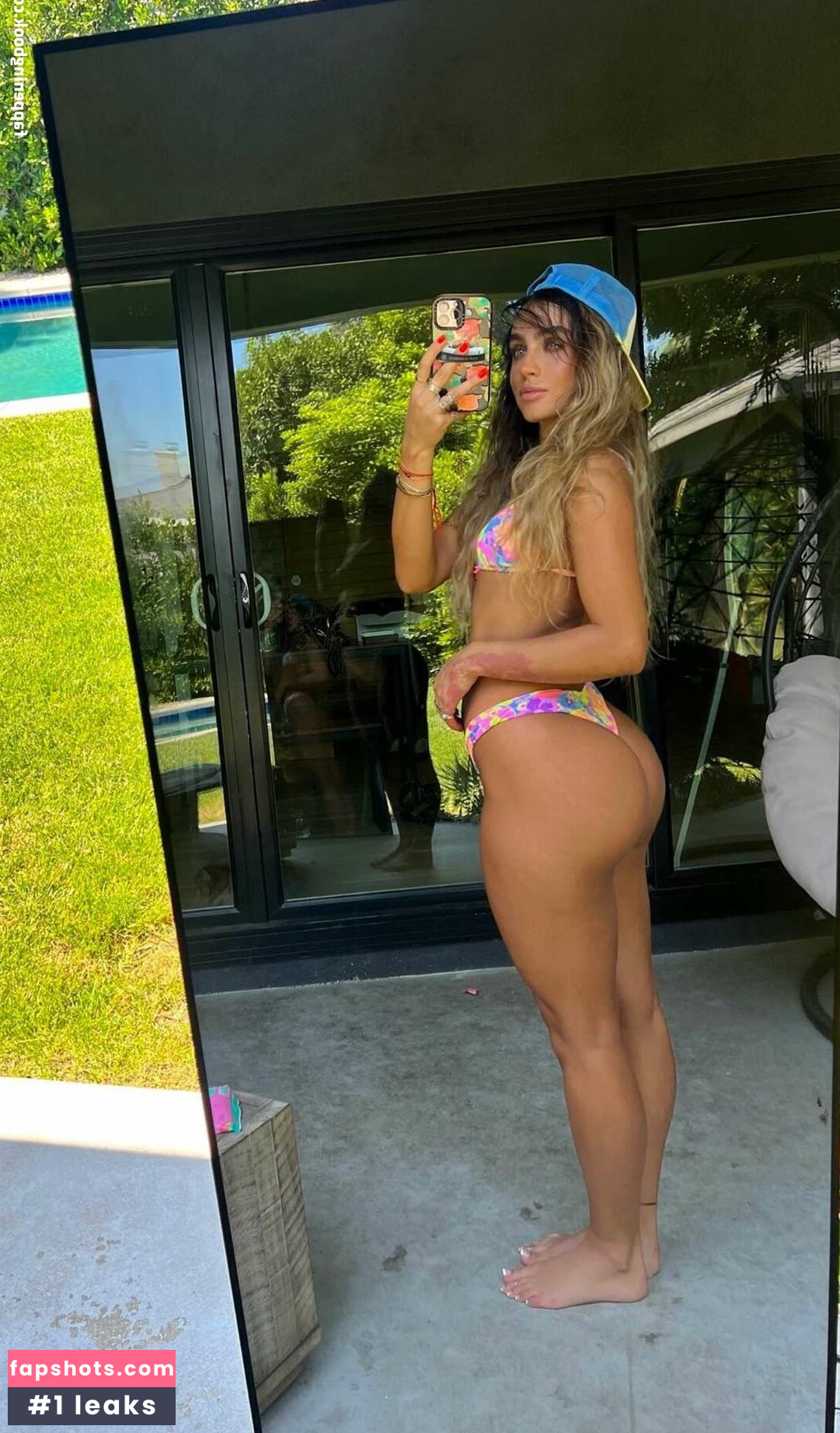 Sommer Ray gallery photo #359