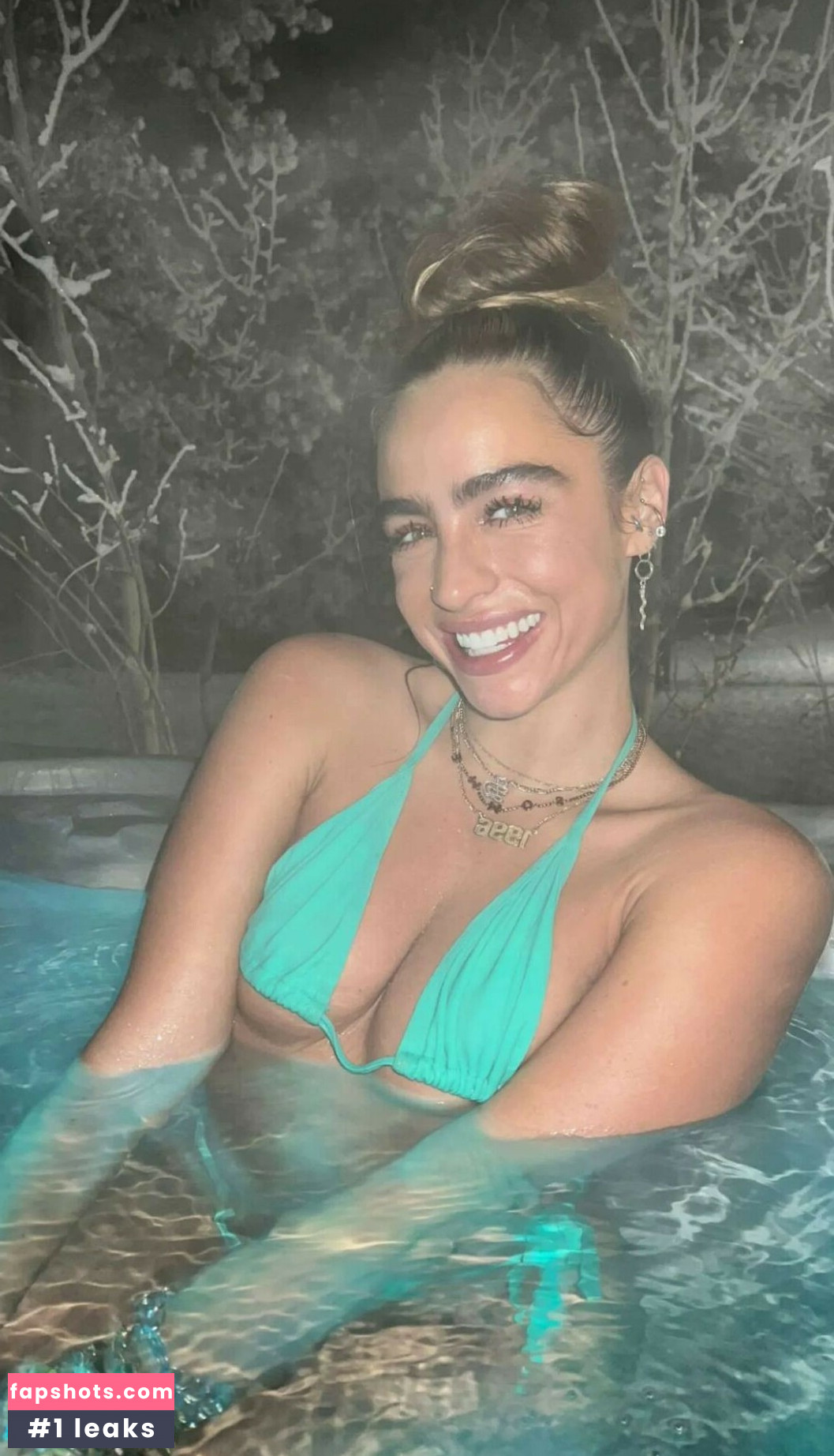 Sommer Ray gallery photo #376