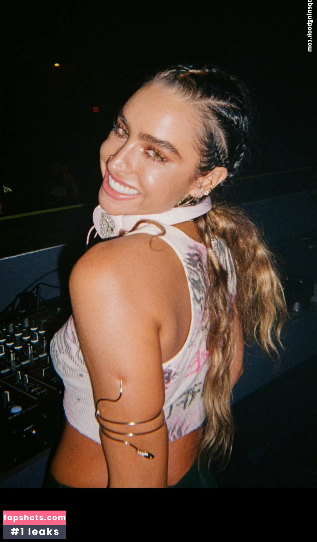 Sommer Ray gallery photo #398