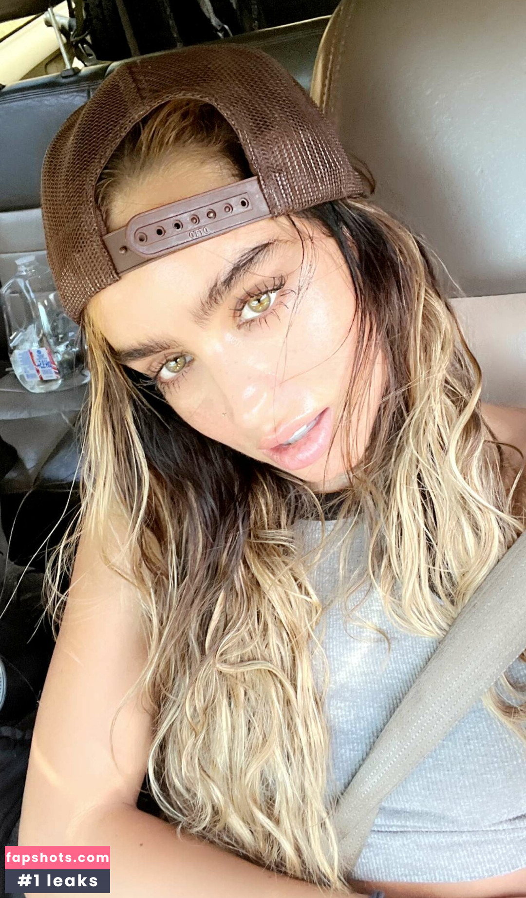 Sommer Ray gallery photo #488