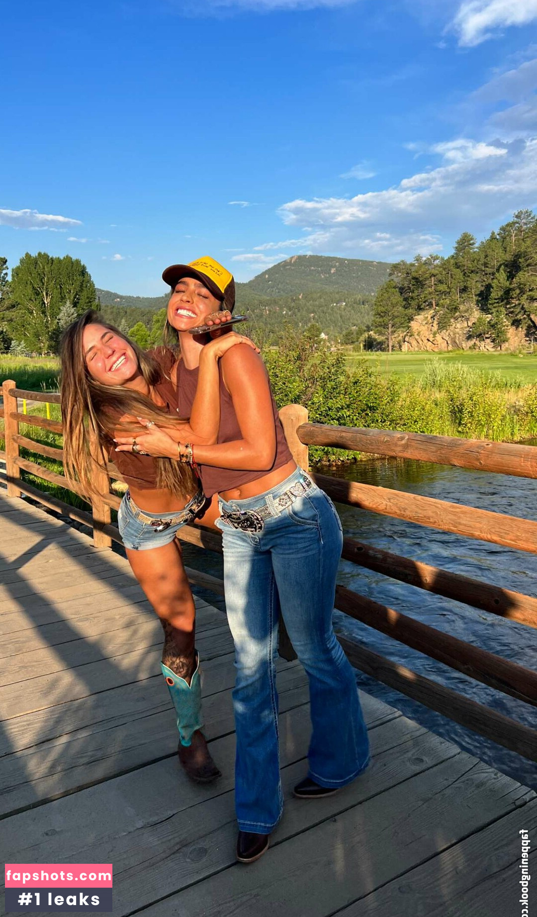 Sommer Ray gallery photo #494