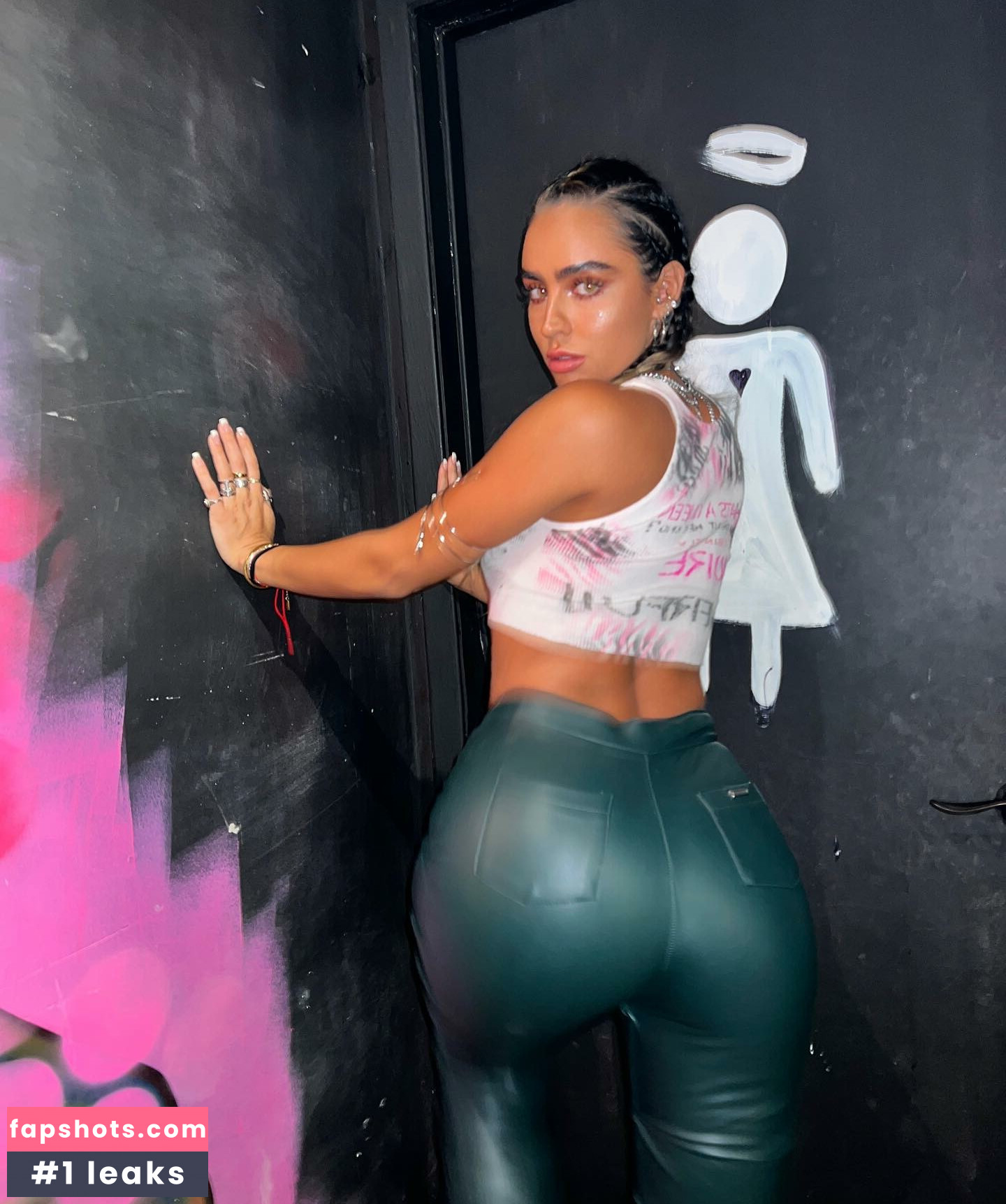 Sommer Ray gallery photo #511