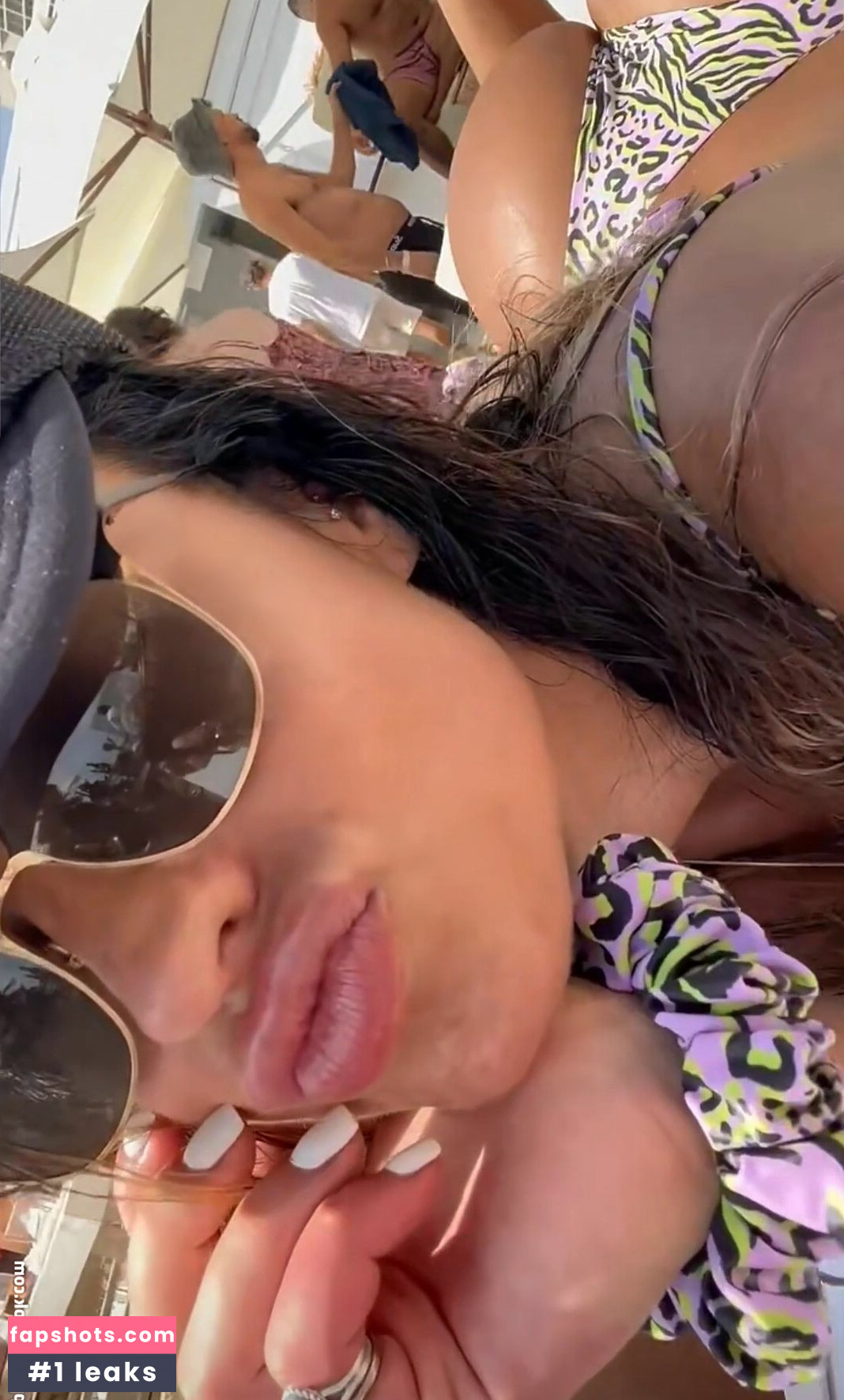 Sommer Ray gallery photo #557