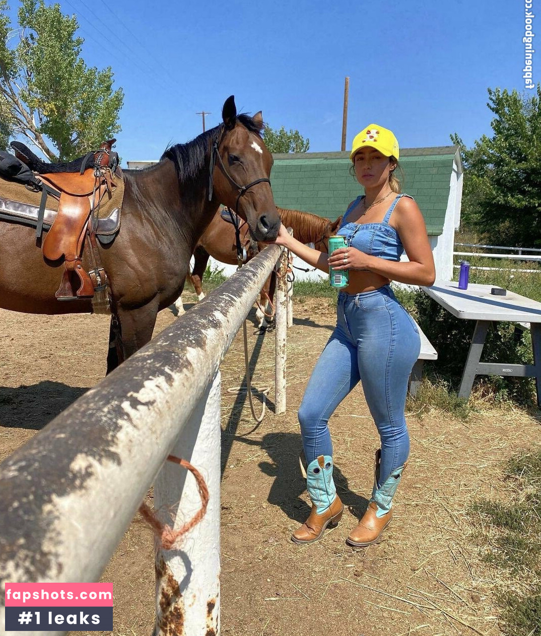 Sommer Ray gallery photo #623