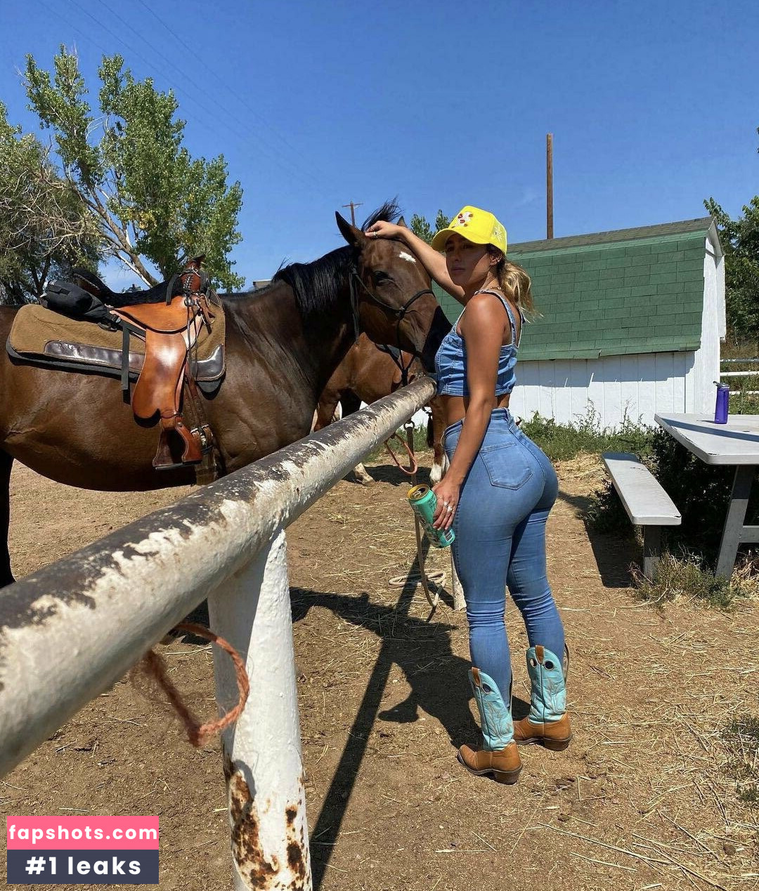 Sommer Ray gallery photo #627
