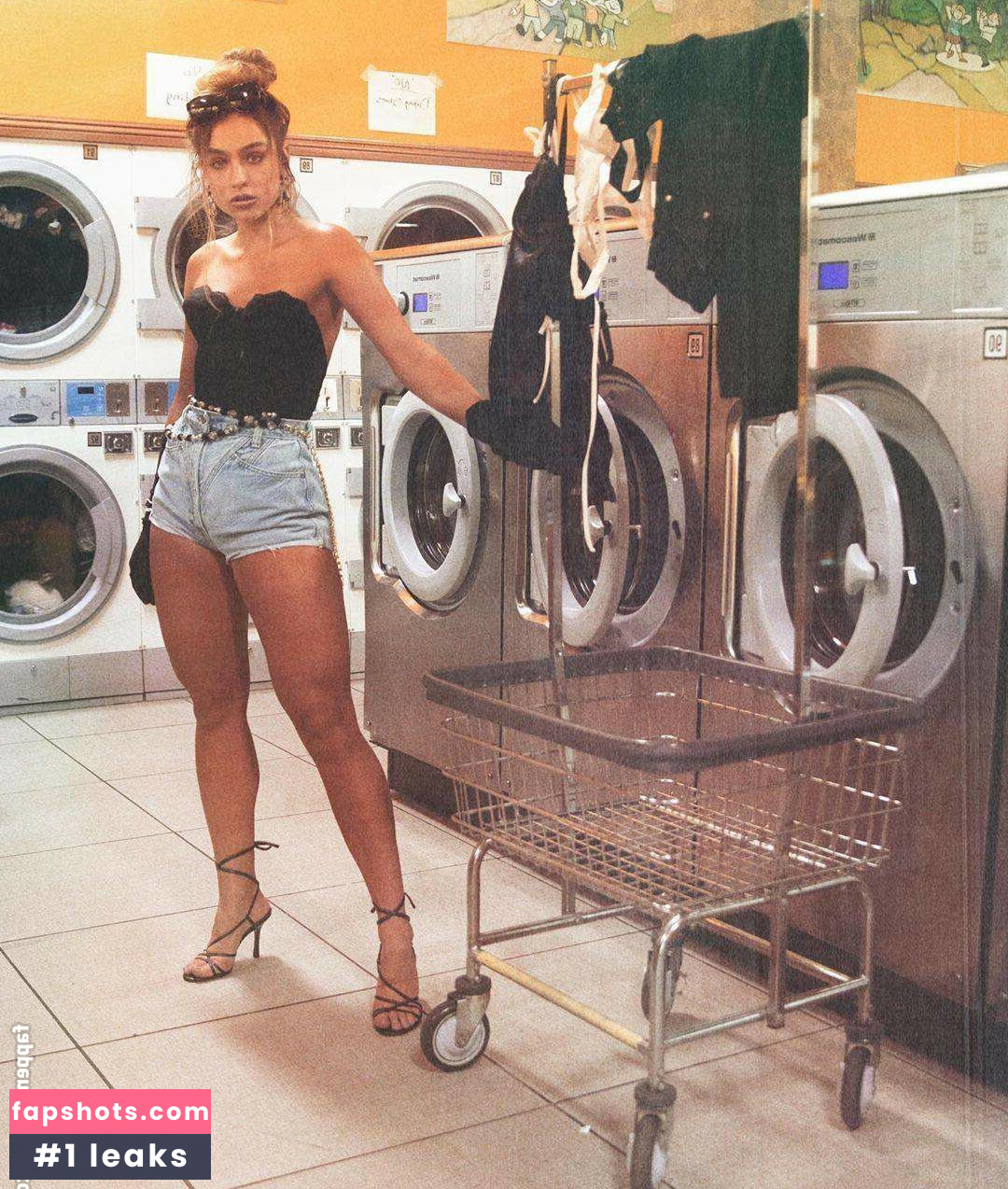 Sommer Ray gallery photo #646