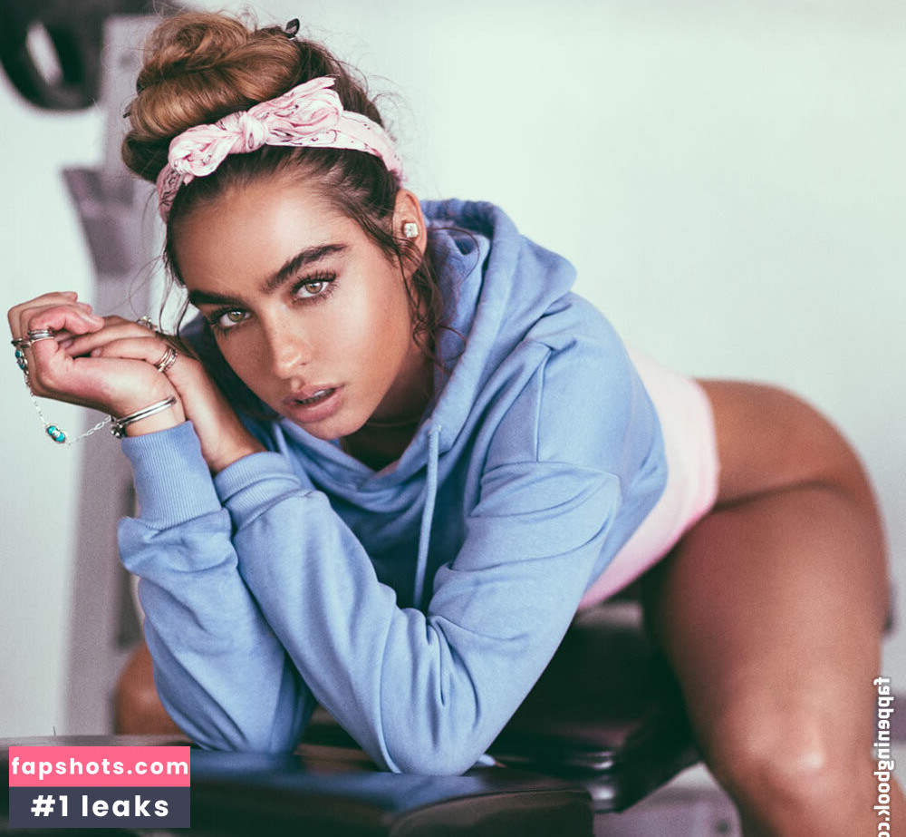 Sommer Ray gallery photo #741