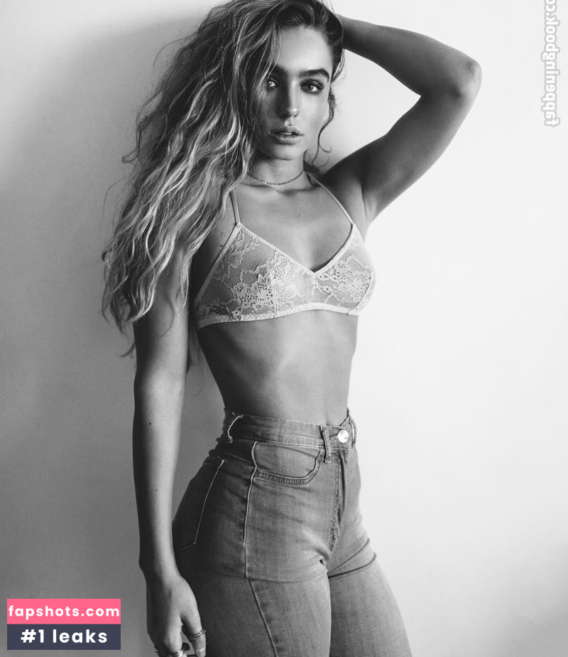 Sommer Ray gallery photo #743