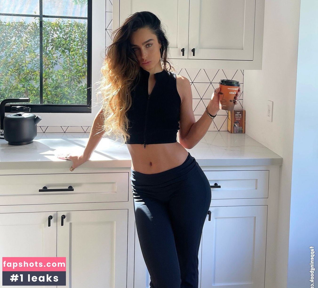 Sommer Ray gallery photo #83